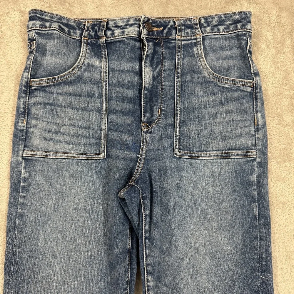 American Eagle Next Level Flex Jeans Womens 12 Super High Rise Flare Blue Boho - Picture 8 of 16